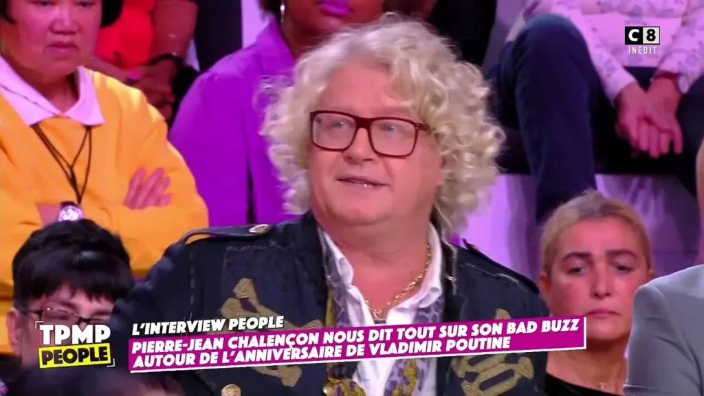 Pierre-Jean Chalençon a expliqué dans TPMP qu'il était amoureux d'une très grande star de la télévision et de la chanson française